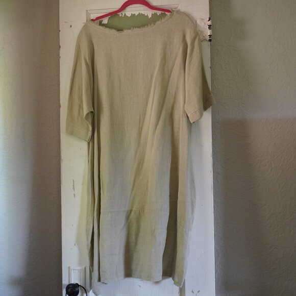 Baci Linen Dress - Picture 3 of 6